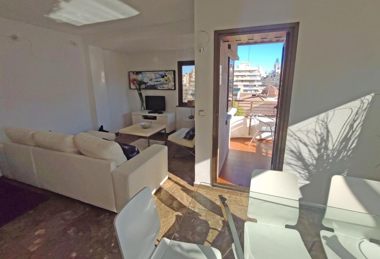 Sunny Apartment With Fantastic Terrace Views! Valência Exterior foto